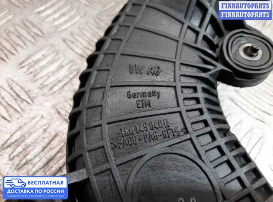 Воздухозаборник на Volkswagen Passat CC (357)