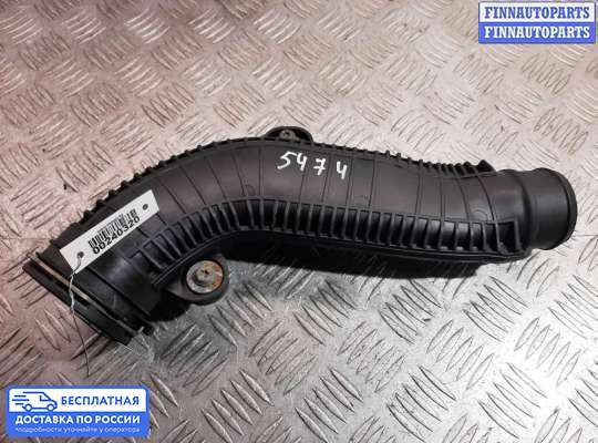 Воздухозаборник на Volkswagen Passat CC (357)