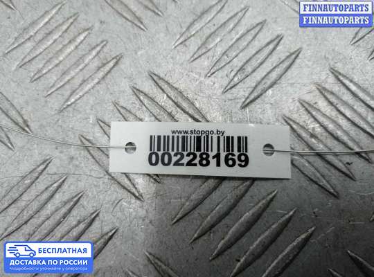 Петля капота на BMW 3 (F30/F31)
