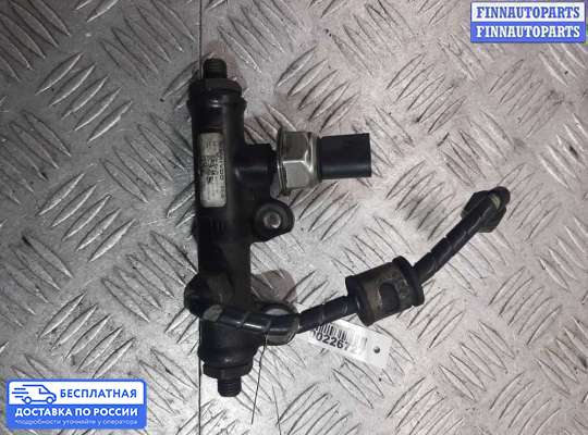 Рампа (рейка) топливная на Jaguar S-Type