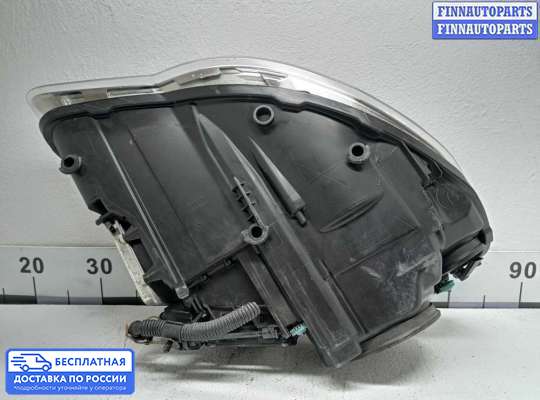 Фара передняя на Volkswagen Touareg I (7L)