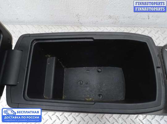 Подлокотник на Kia Sorento II (XM)