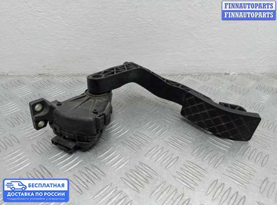 Педальный узел (педаль) на Audi A8 (D3, 4E)