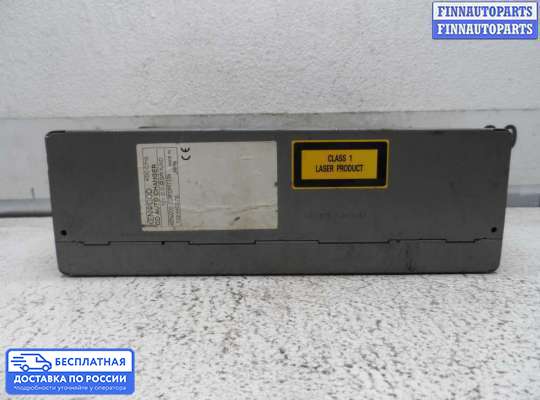 CD-чейнджер на Mercedes-Benz Vito (W638)