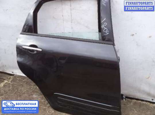 Петля двери на Fiat 500L