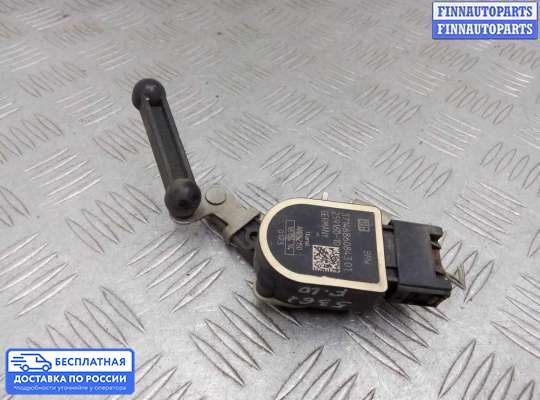 Датчик дорожного просвета на BMW 5 (F10/F11)