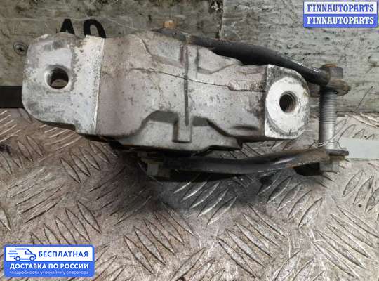 Кронштейн ДВС (лапа) на Volvo XC60 I (Y20)