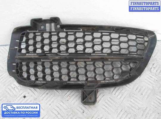 Решетка (заглушка) бампера на Volkswagen Touareg I (7L)