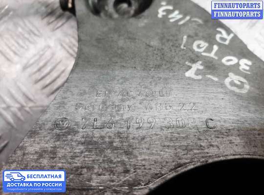 Кронштейн ДВС (лапа) на Audi Q7 (4L)
