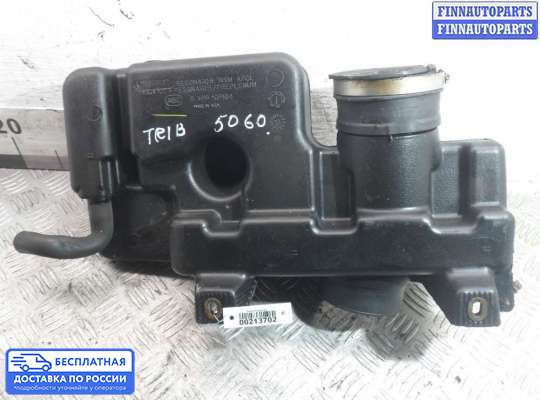 Корпус воздушного фильтра на Chevrolet Trailblazer I (GMT800)