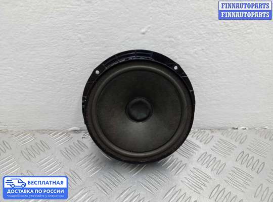 Аудиотехника на Volkswagen Passat CC (357)