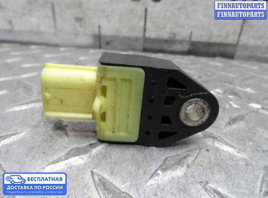 Датчик удара (Airbag) на Toyota Camry XV40