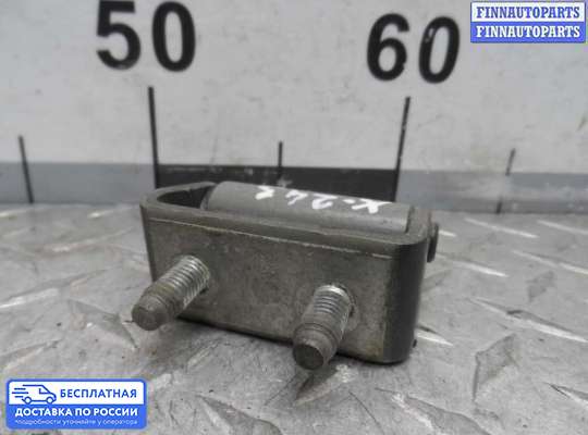 Петля крышки багажника на Hyundai Santa Fe II (CM)