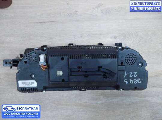 Щиток приборов на Mercedes-Benz S (W221)