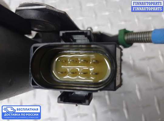 Стеклоподъемник электрический на Audi A8 (D2, 4D)