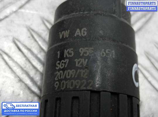 Моторчик (насос) омывателя на Volkswagen Passat CC (357)