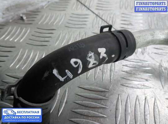 Патрубок (трубка, шланг) на Audi A8 (D4, 4H)