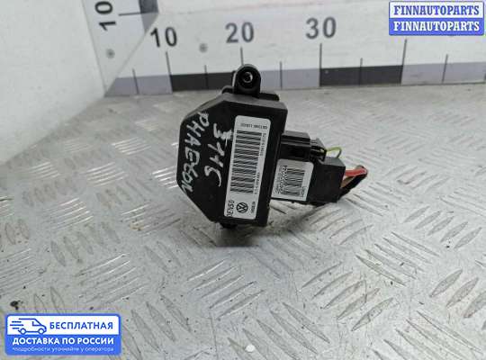 Радиатор отопителя (печки) на Volkswagen Phaeton (3D)