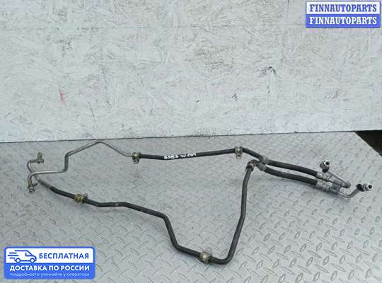 Патрубок (трубка, шланг) на Mercedes-Benz C (W204)