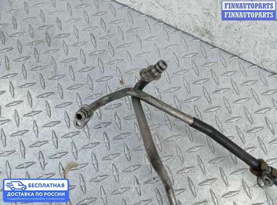 Патрубок (трубка, шланг) на Mercedes-Benz C (W204)