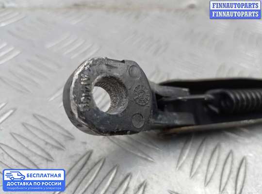 Поводок дворника на Mercedes-Benz R (W251)