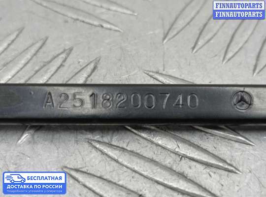 Поводок дворника на Mercedes-Benz R (W251)