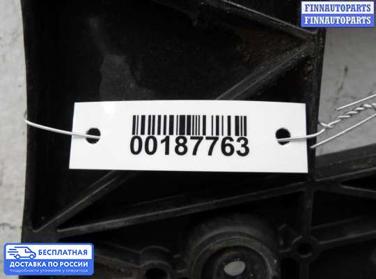 Кронштейн бампера на Audi A4 (8K, B8)