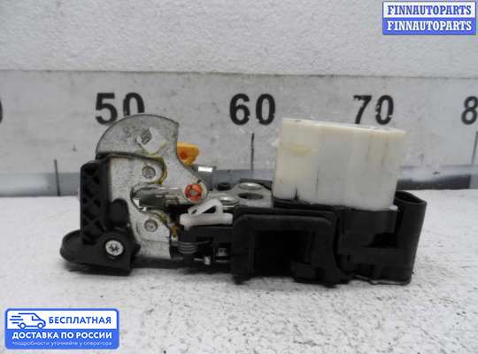 Замок боковой двери на Chevrolet Trailblazer I (GMT800)