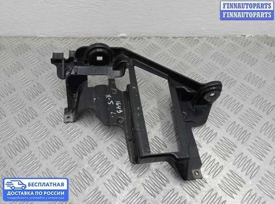 Кронштейн фары на BMW X5 (E53)