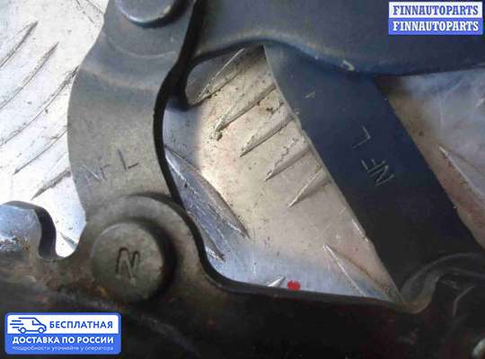 Петля капота на Hyundai Sonata V (NF)