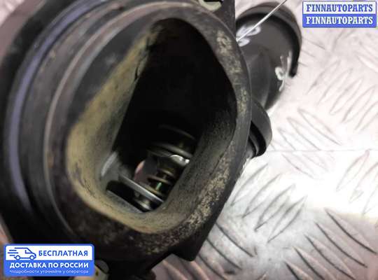 Корпус термостата на Volkswagen Passat B6 (3C)