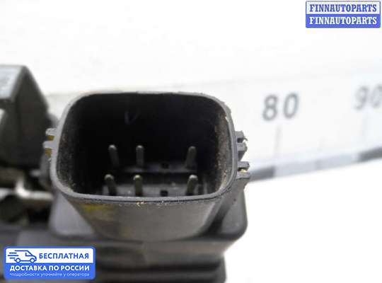 Замок боковой двери на Volvo XC90