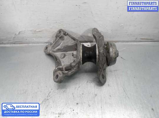 Подушка КПП на BMW 5 (G30)