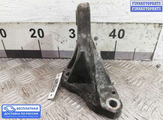 Кронштейн ДВС (лапа) на Range Rover Sport I (L320)