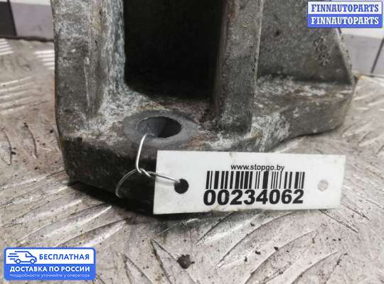 Кронштейн ДВС (лапа) на Range Rover Sport I (L320)