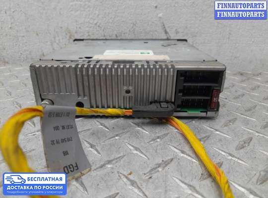 Магнитола на Mercedes-Benz E (W210)