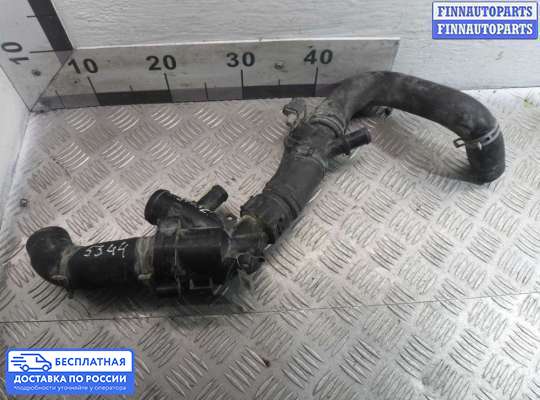 Патрубок (трубка, шланг) на Range Rover Sport II (L494)