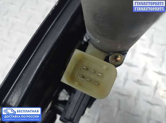 Стеклоподъемник электрический на Mercedes-Benz C (W203)