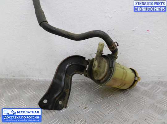 Бачок гидроусилителя на Subaru Tribeca