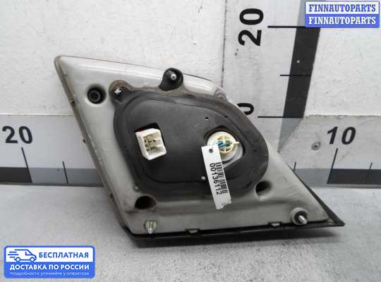 Фонарь крышки багажника на Hyundai Genesis I (BH)