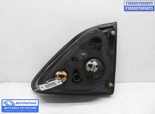Фонарь крышки багажника на Toyota Harrier I (U10W)