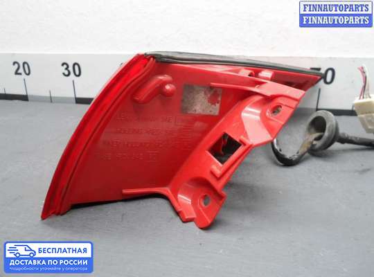 Фонарь задний на Infiniti FX I (S50)