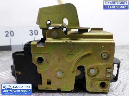 Замок боковой двери на Audi A6 (C5)