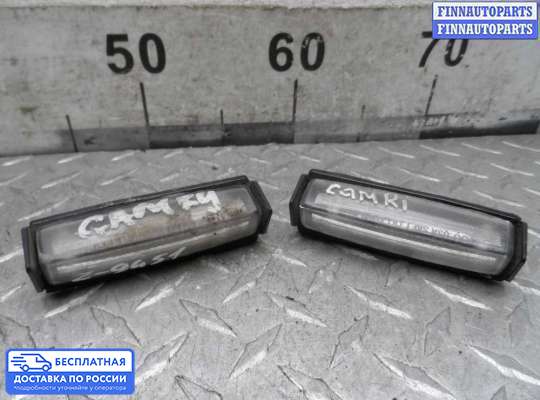 Планка подсветки номера на Toyota Camry XV40