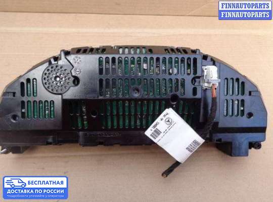 Щиток приборов на Mercedes-Benz GLK (X204)