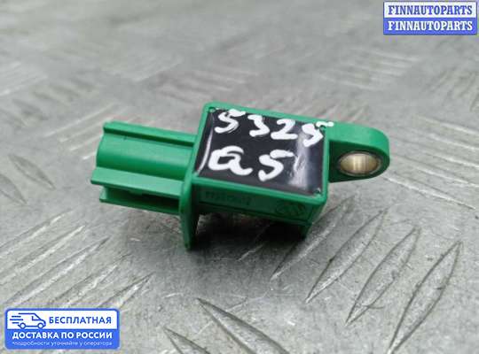 Датчик удара (Airbag) на Audi Q5 (8R)