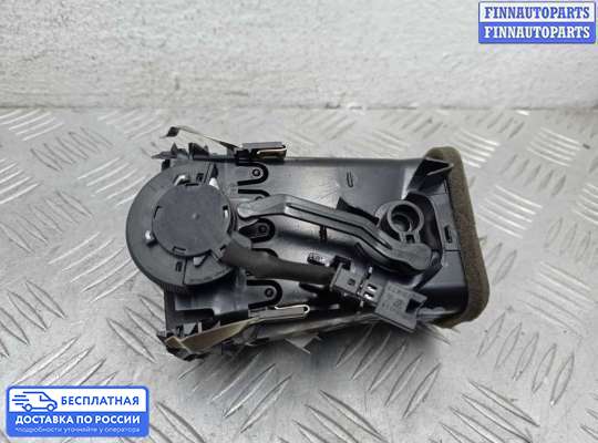 Дефлектор обдува салона на Mercedes-Benz C (W204)