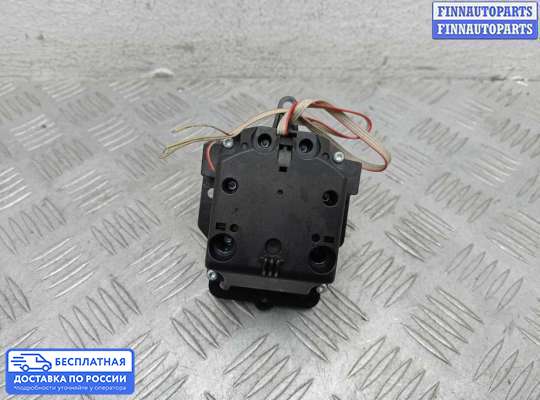 Кнопки на Mercedes-Benz GLK (X204)