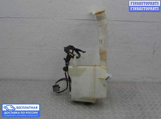 Бачок омывателя на Subaru Tribeca