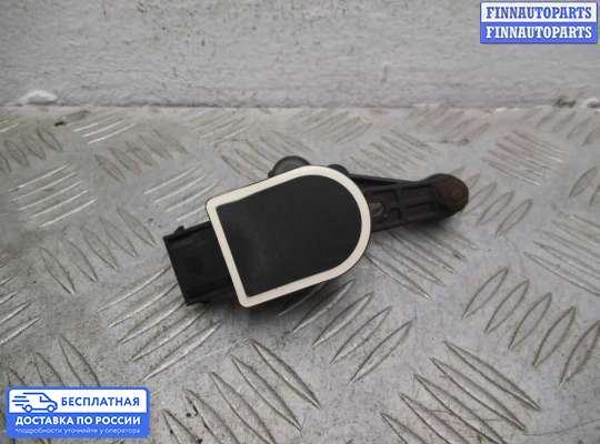 Датчик дорожного просвета на Mercedes-Benz GLC (X253/C253)